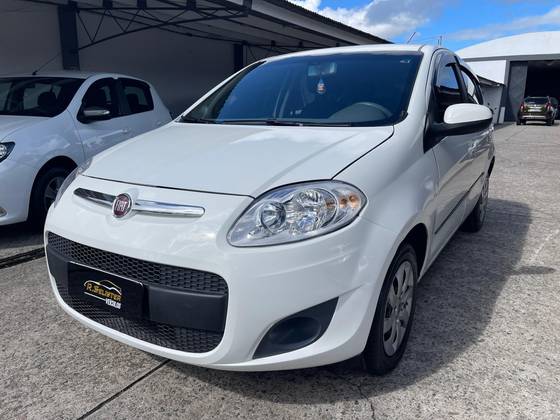 FIAT PALIO 1.0 MPI ATTRACTIVE 8V FLEX 4P MANUAL FIAT PALIO 1.0 MPI ATTRACTIVE 8V FLEX 4P MANUAL